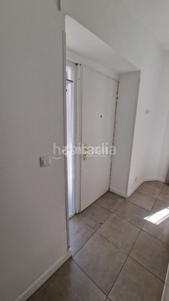 Foto 373452db-0f36-4fd8-9b01-e179dd86bab8. Piso  en venta en Valdeacederas Madrid