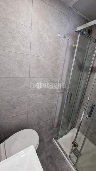 Foto 40468885-c11c-45de-b9a7-0e7fb7f27869. Piso  en venta en Valdeacederas Madrid