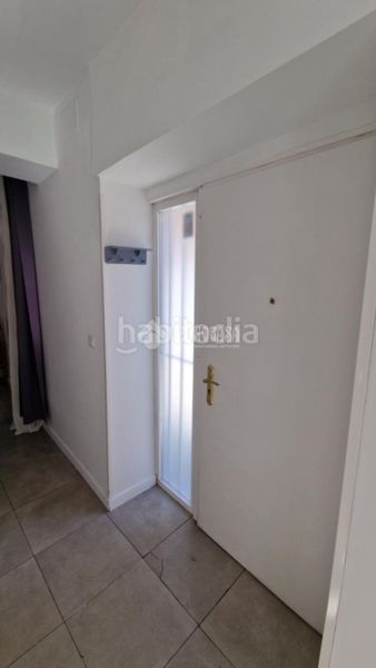 Foto 731cae90-bb44-4514-81f6-49fc8e074a31. Piso  en venta en Valdeacederas Madrid