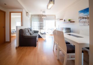 Location Appartement à La Raïosa. Alquiler de piso en calle de carcaixent