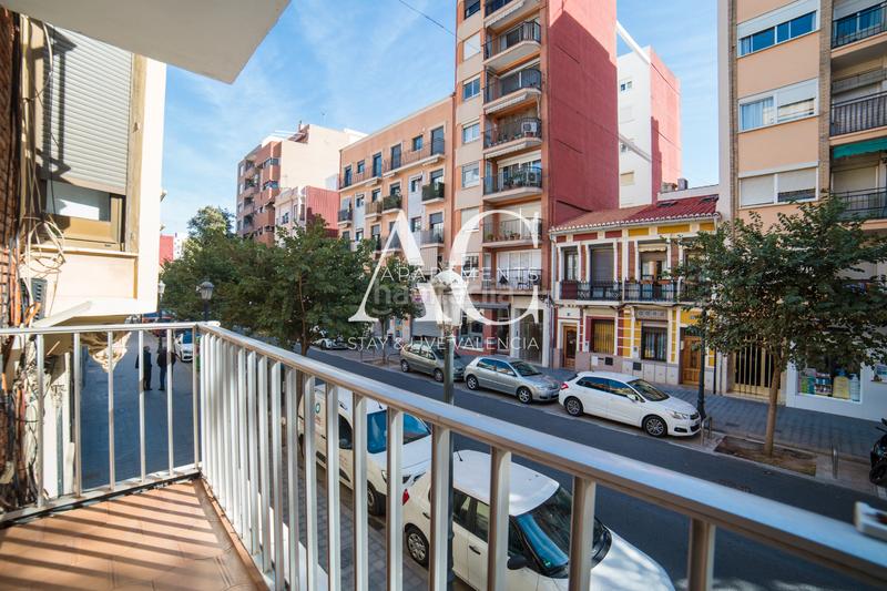 Foto 6f0b7590-c34d-4cec-847a-8f80f5ca57cf. Alquiler piso alquiler de piso en calle de la reina en Valencia