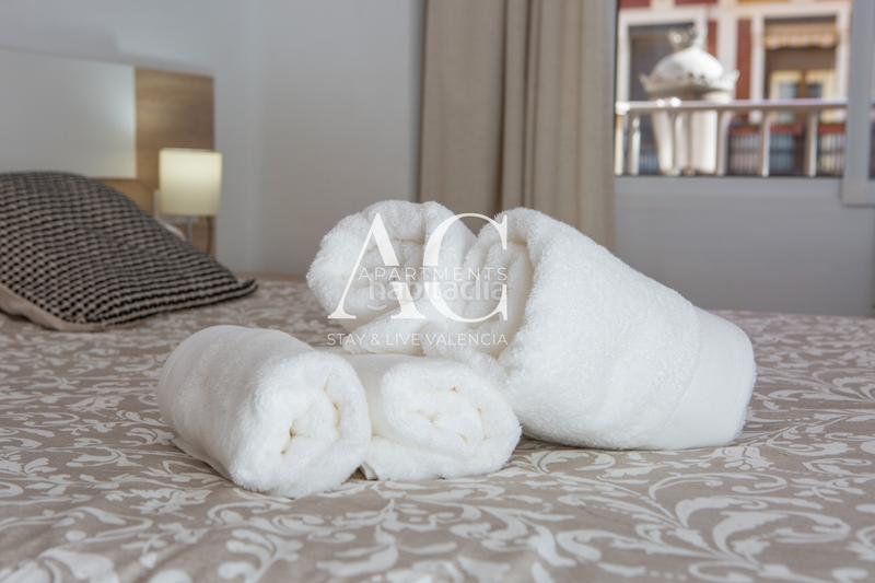 Foto f3a39d6c-ba80-4281-94e2-8f42676b869a. Alquiler piso alquiler de piso en calle de la reina en Valencia