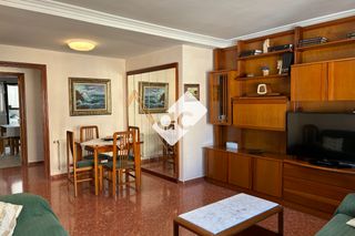 Location Appartement à Natzaret. Alquiler de piso en calle de fontilles