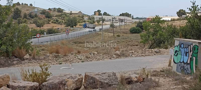 Foto 84ca762a-41b1-4375-8ee9-f4d203f02679. Finca rústica a polígono sector 05 pl 60 33 a Riba - roja de Túria