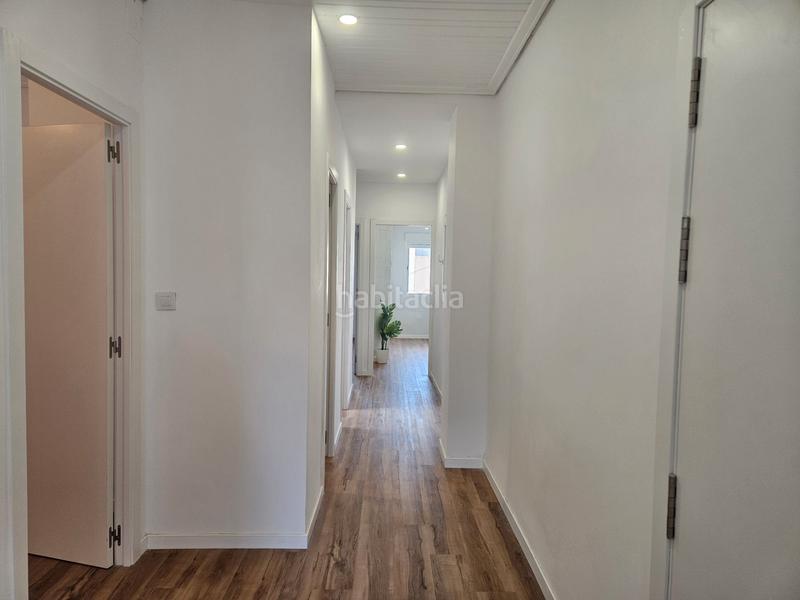 Foto f0a863cc-a8f9-4448-a941-a07a66c6b2ad. Àtic a Barrio Benicalap Valencia