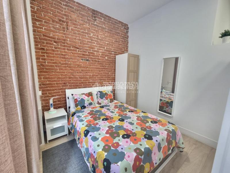 Foto 4fac8824-2438-4118-aadb-c7b26bb94e45. Local comercial  en venta en Bellas Vistas Madrid