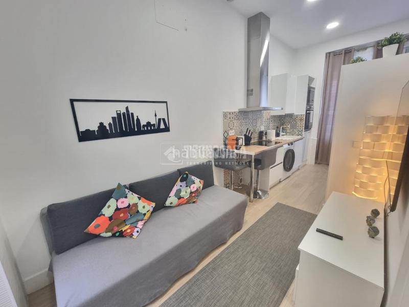 Foto c6f5b7b2-d3fd-4033-9e12-73a5af344761. Local comercial  en venta en Bellas Vistas Madrid