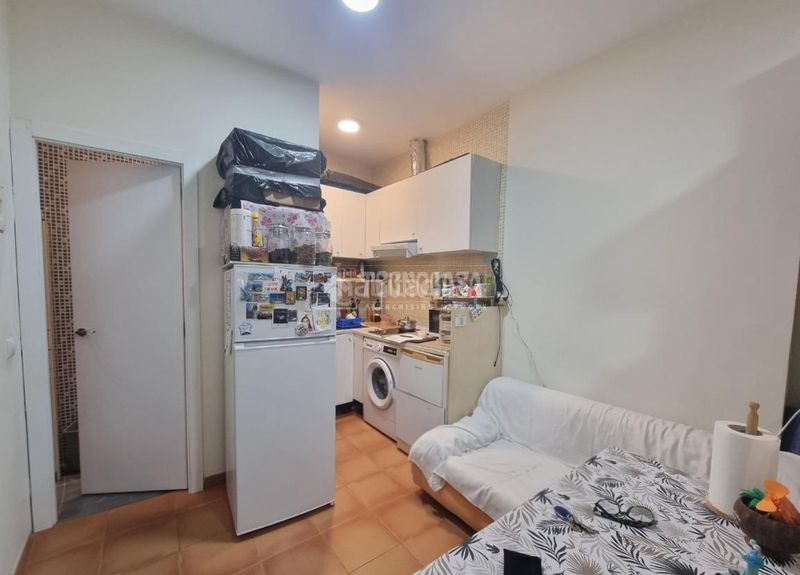 Foto 1a61fd70-93bb-4d67-a9f5-683925cbf595. Estudi a Bellas Vistas Madrid