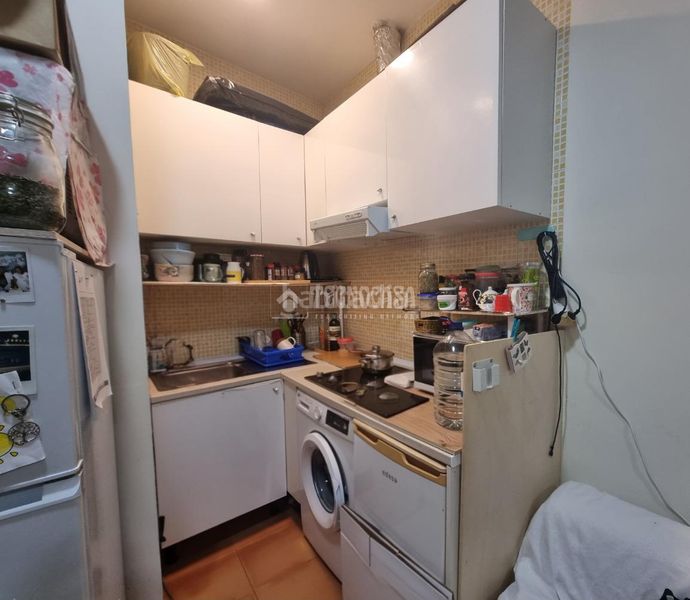 Foto 1c0d6a3f-08fb-481b-954a-1ff07c3e6cd3. Estudi a Bellas Vistas Madrid