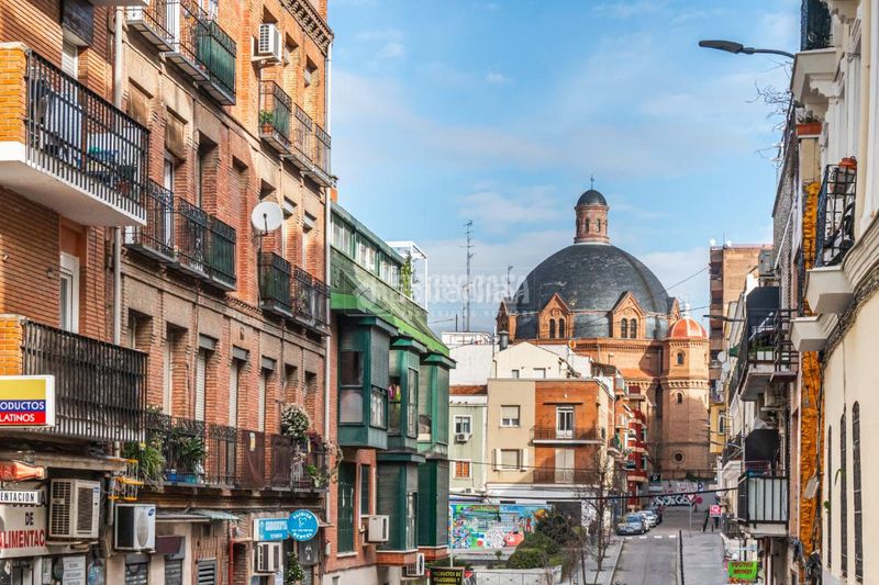 Foto 87144f51-179f-409e-a092-4f271ca83d03. Estudi a Bellas Vistas Madrid