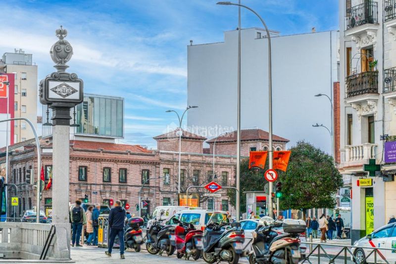 Foto 1e72acea-464c-44f8-827a-856b3899843b. Pis a Bellas Vistas Madrid