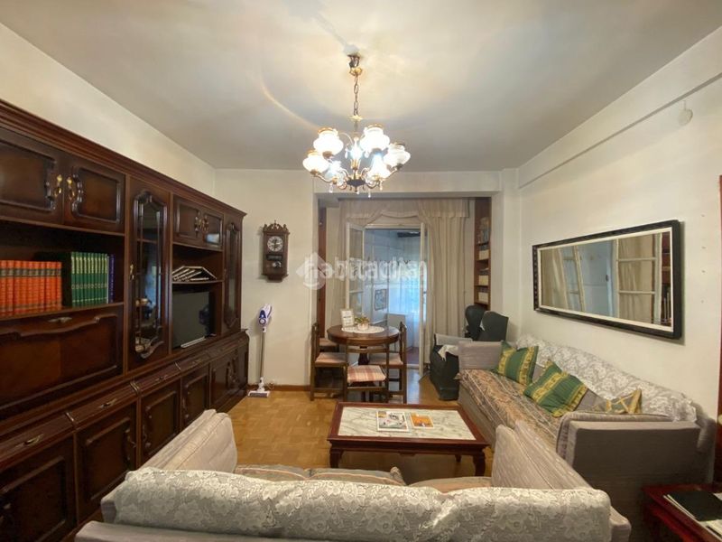 Foto 3ff28df8-b348-4f32-aabe-fff98e1e3f3b. Pis a Lucero Madrid