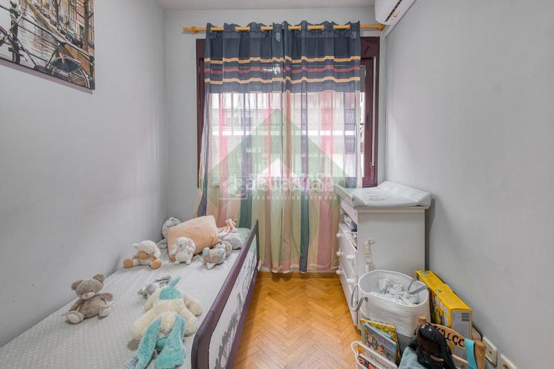 Foto ab0c433a-c5aa-41c6-9453-22a39ba2005e. Piso  en venta en Villaverde Alto Madrid