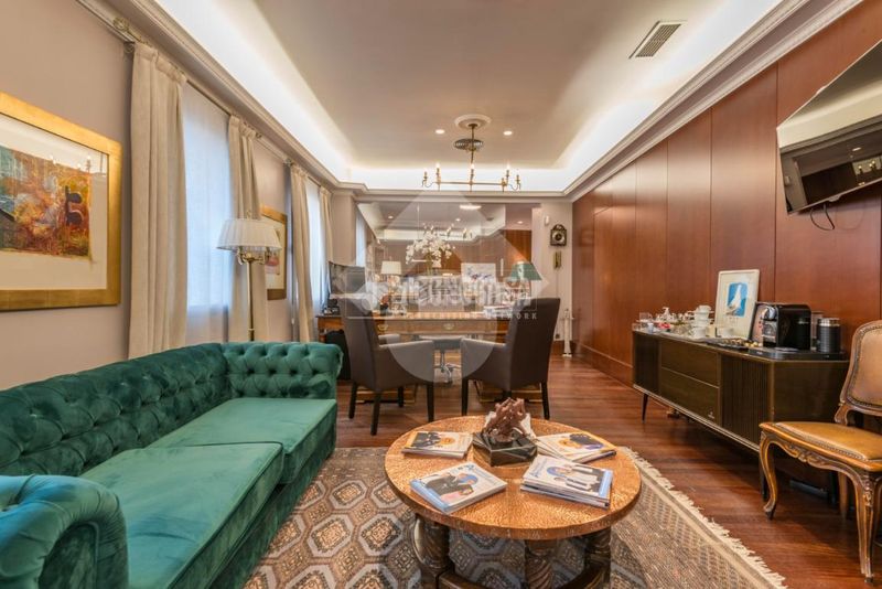 Foto 061666b7-d790-44fe-9255-7bc4e0755008. Edificio  en venta en Villaverde Alto Madrid