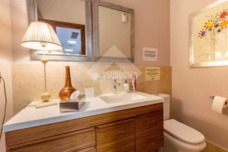 Foto d9eaa75c-762d-4e03-acee-990c39f063d2. Edificio  en venta en Villaverde Alto Madrid