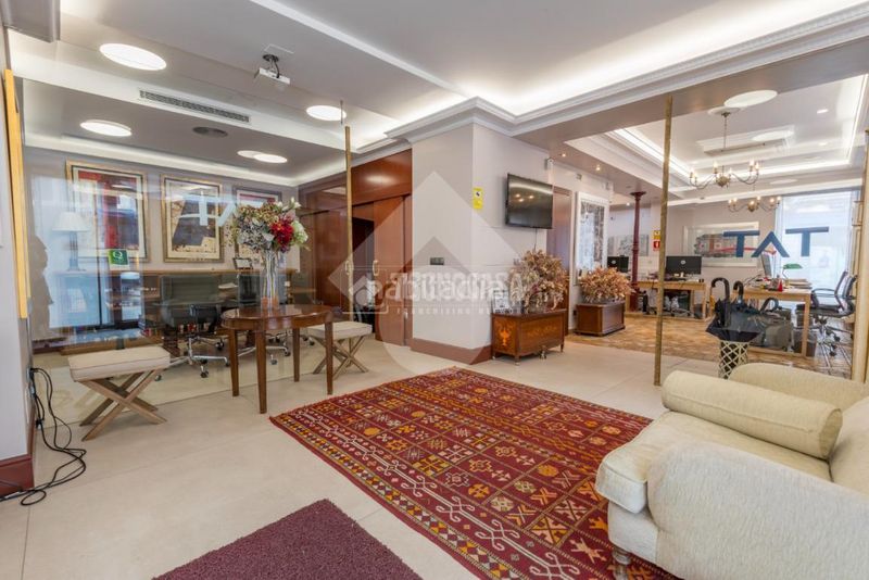 Foto f4fb68e0-3446-469c-8a1c-9eb5601b1f07. Edificio  en venta en Villaverde Alto Madrid