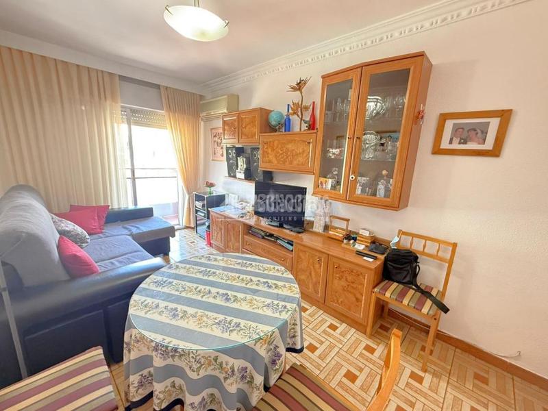 Foto d9c5ee34-ac9f-4724-98e4-2bbf92a2b6a0. Piso  en venta en Villaverde Alto Madrid