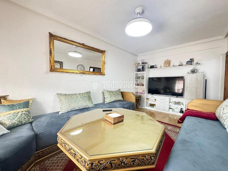 Foto 5a955df3-1aa9-48a8-9ade-69e25924993a. Piso  en venta en Villaverde Alto Madrid