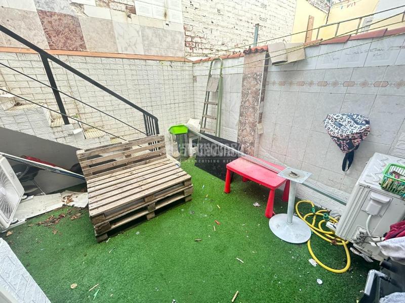 Foto 401bf8ff-6537-4aea-8a3c-9d4e13c8f0d6. Pis a Villaverde Alto Madrid