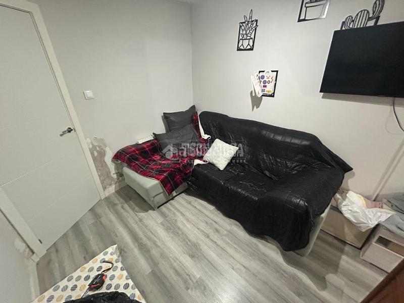 Foto e142b79a-458e-4576-aeda-bf3572c07771. Pis a Villaverde Alto Madrid