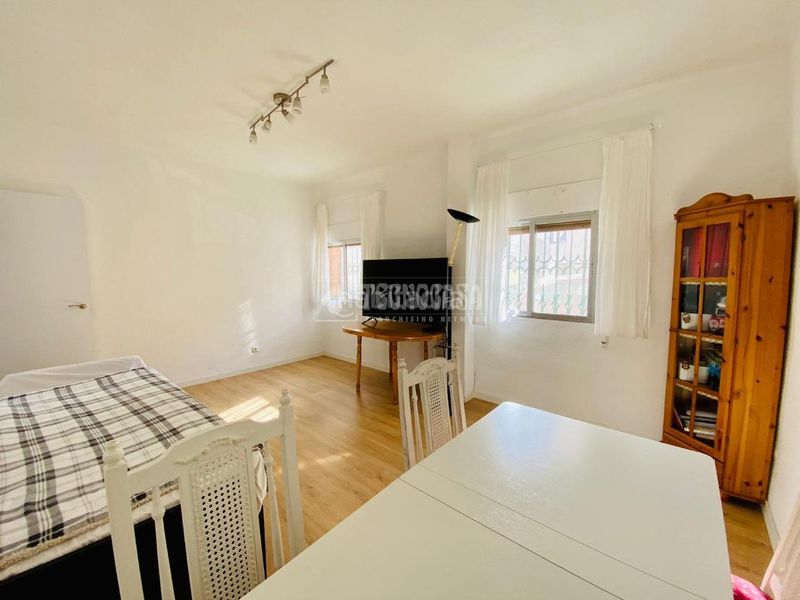 Foto 7307d8f6-f631-41fe-ace6-b9f3ff1147f3. Pis a Villaverde Alto Madrid
