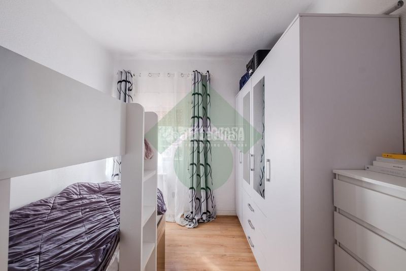 Foto 8a6d4304-6615-49cc-8503-130121355b8c. Pis a Villaverde Alto Madrid