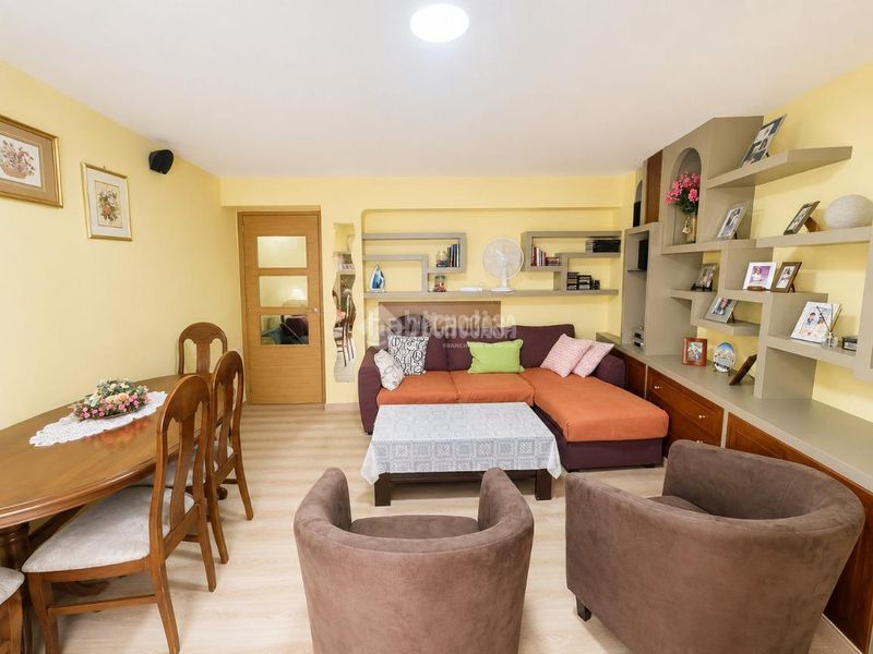 Foto 422e7550-caa0-4181-82e7-a9cee954b336. Piso  en venta en Villaverde Alto Madrid