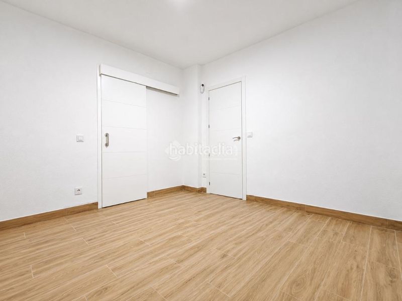 Foto dc423b55-aed9-41e5-88bf-a77212864a7c. Pis a Villaverde Alto Madrid