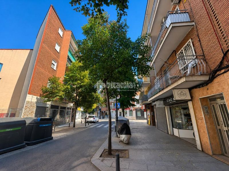 Foto f3332a37-d792-431e-bd70-5fcc98786673. Pis a Villaverde Alto Madrid
