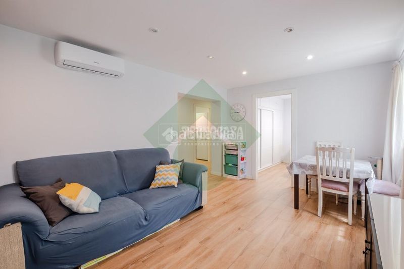 Foto 86346e6d-13e9-4dbe-af84-3b41a857e114. Pis amb calefacció a Los Ángeles Madrid