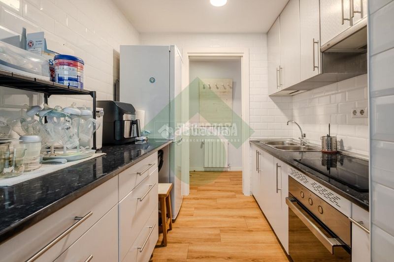 Foto e712cc28-72b8-47c2-bfef-182ed2d04c77. Pis amb calefacció a Los Ángeles Madrid