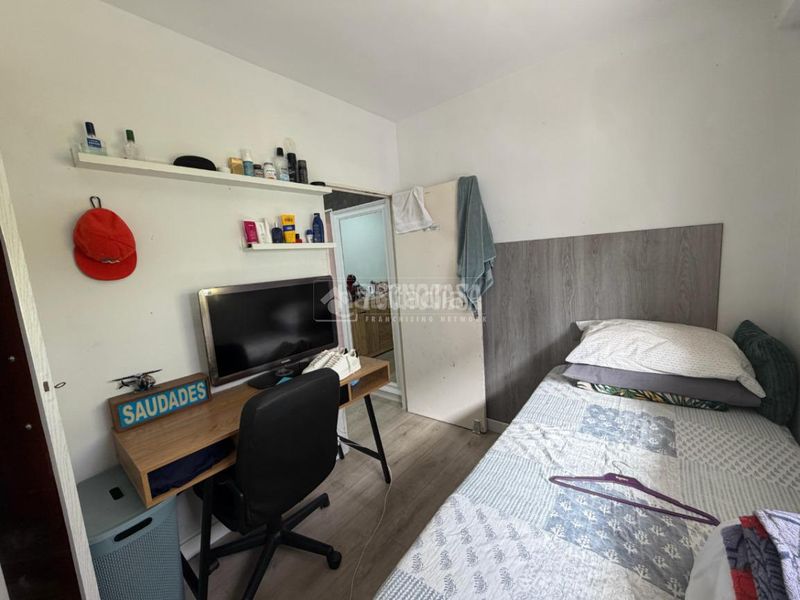 Foto 6418647d-e92d-43a3-92ac-885b2f293f4b. Pis a Puerta Bonita Madrid
