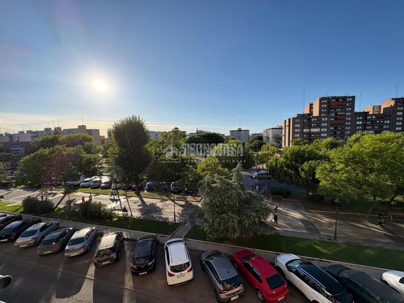 Foto c11ee7a2-01da-4668-9d38-8ab497a2c5a5. Piso  en venta en Villafontana - Estoril I Móstoles