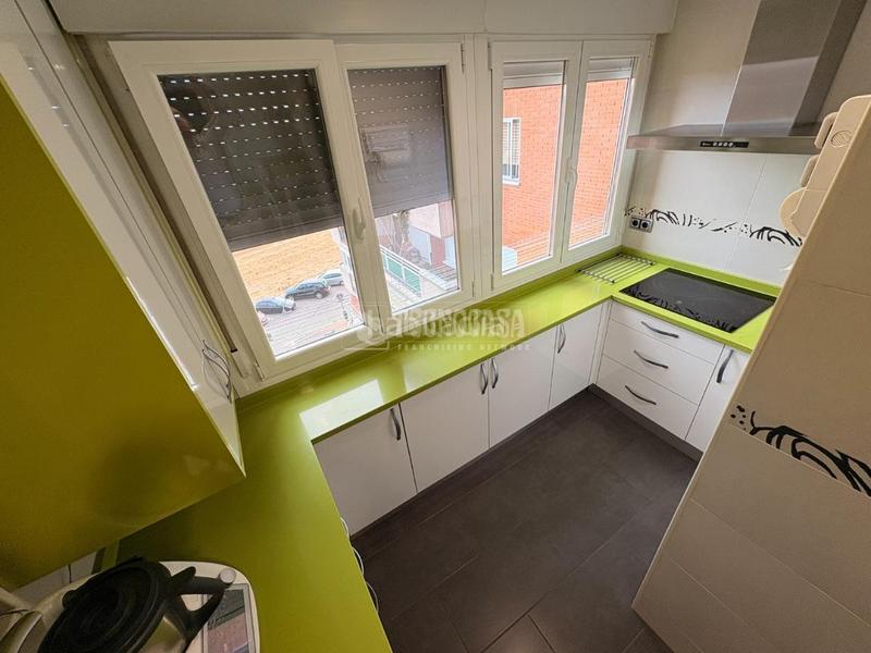 Foto 62eb6a58-c28e-401f-b1e1-7211f6033d09. Flat with parking pool in Loranca Fuenlabrada