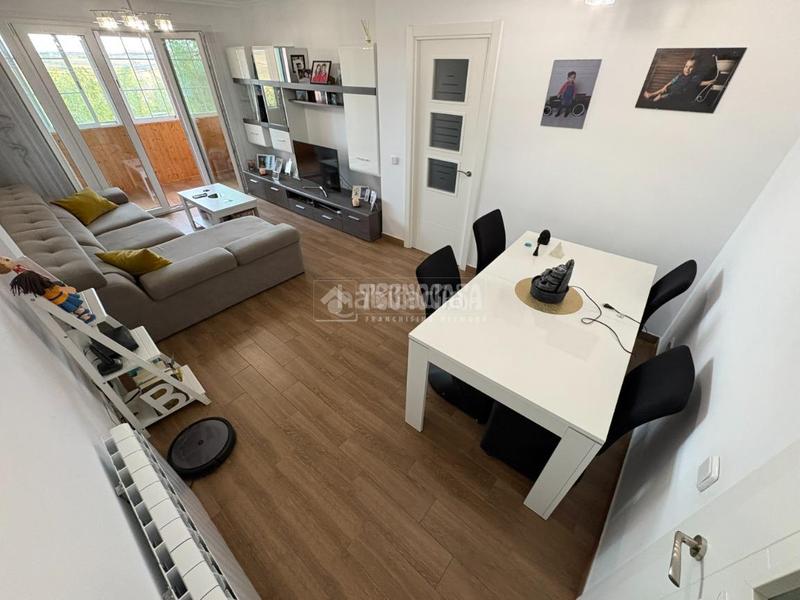 Foto d7d9eaa3-313a-4485-8fea-927795f23335. Flat with parking pool in Loranca Fuenlabrada