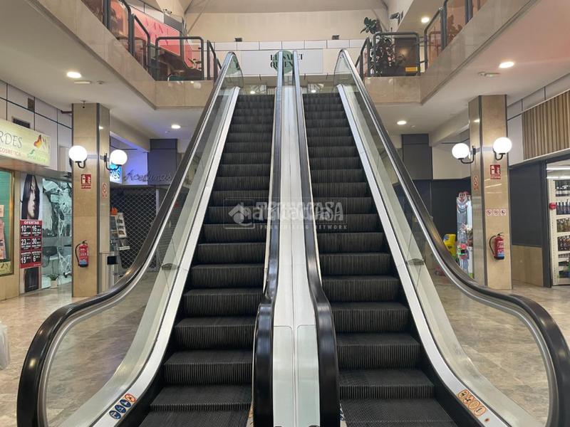 Foto eeffb62f-5ee5-49b8-ab25-2fdec9cc9e7a. Local comercial  en venta en Villafontana - Estoril I Móstoles