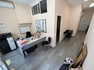 Business premise in Sur - PAU 4