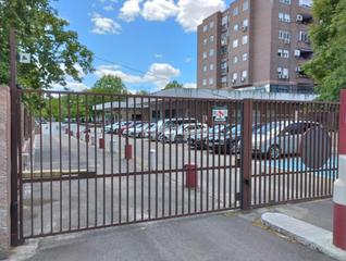 Parking coche en Norte-Universidad. Boxplaza de garaje en venta en móstoles