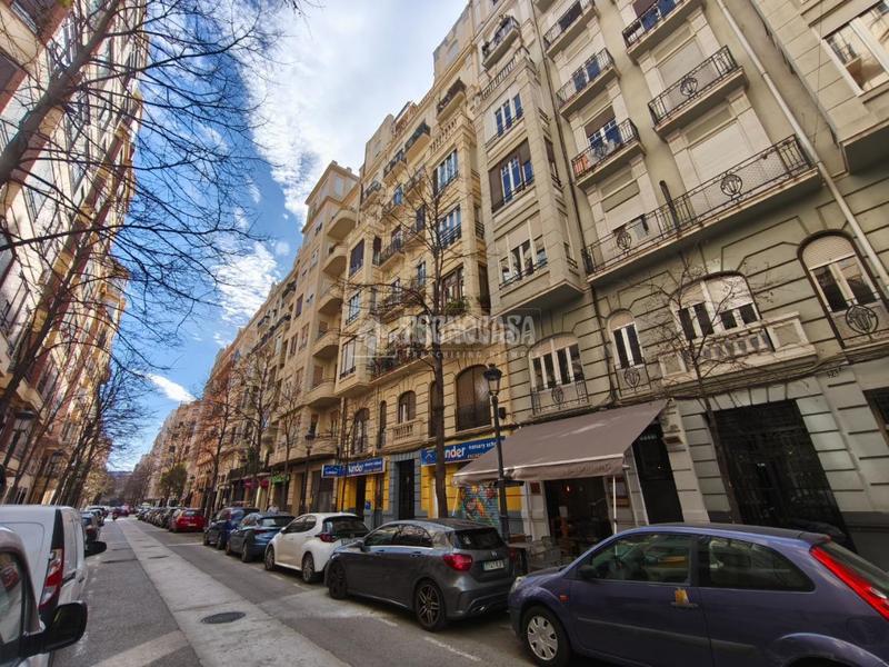 Foto 05a1c37a-a66b-4e12-a44d-c0fed8c93441. Edifici a Gran Via Valencia