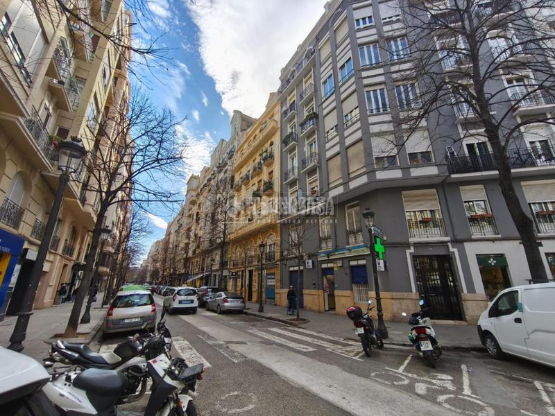 Foto 37898960-086e-49a9-b388-e3efb48c3402. Edifici a Gran Via Valencia