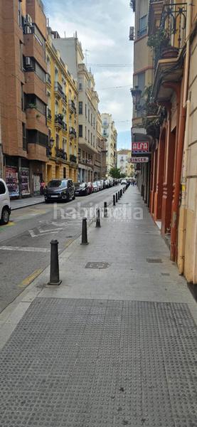 Foto 63a21bb7-4ac7-413d-adf6-8b87e0dd3e4f. Parking coche boxplaza de garaje en venta en Russafa Valencia