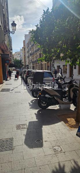 Foto c8ef264e-b331-4368-b712-1b7b7372b138. Parking coche boxplaza de garaje en venta en Russafa Valencia