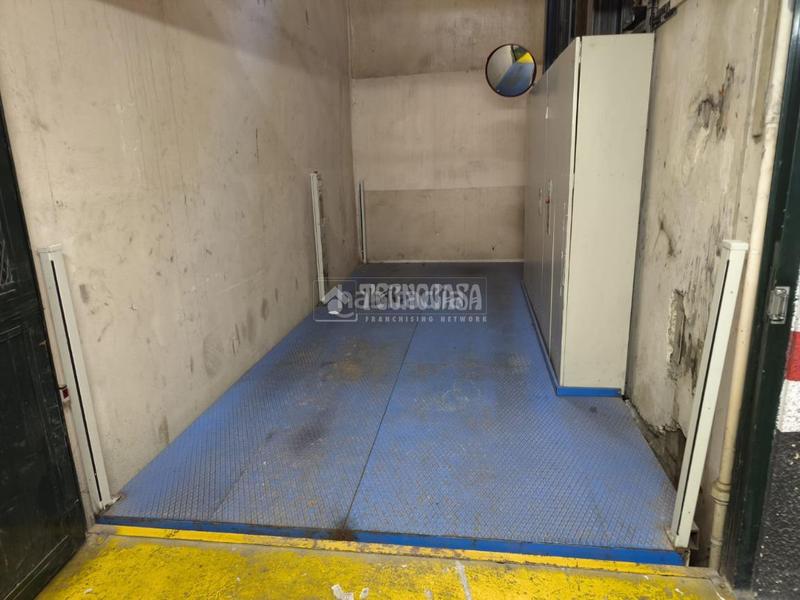 Foto 396c0c59-4edf-4f52-bd7e-df0aa5f2c955. Posto auto in Russafa Valencia