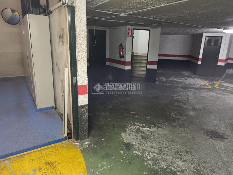 Foto cd9273f2-c1b1-4f1d-a36b-c8a64a532026. Posto auto in Russafa Valencia