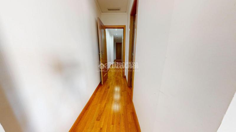 Foto 28f7b50e-1518-4df1-ac5b-4d082f709c68. Piso  en venta en Mont Olivet Valencia