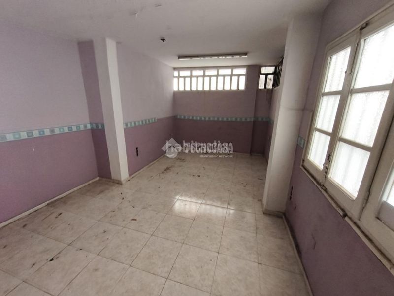 Foto 763df92c-942c-4787-b724-29772c876fbd. Local comercial a Russafa Valencia