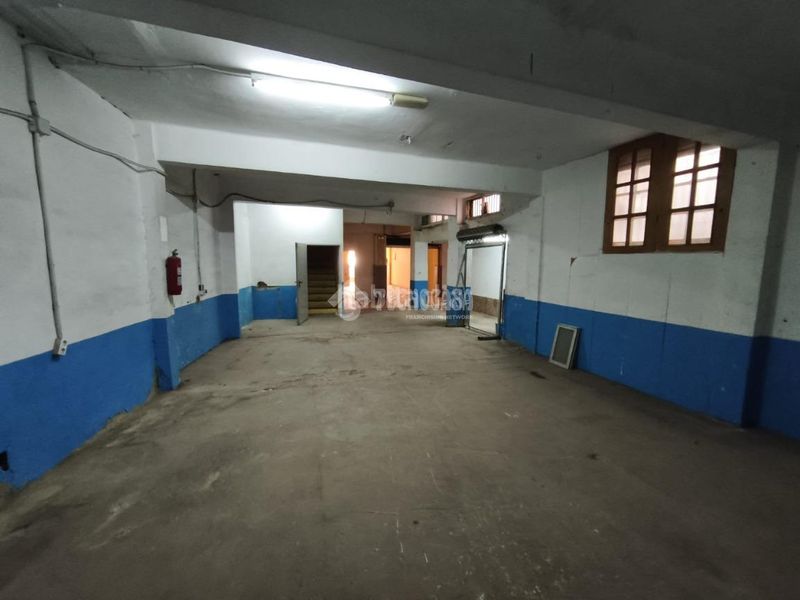 Foto dd9af0e1-898a-458b-918e-56d11c1e9bcf. Local comercial a Russafa Valencia
