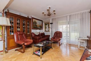 Pis a Pueblo Nuevo. Piso en venta en madrid