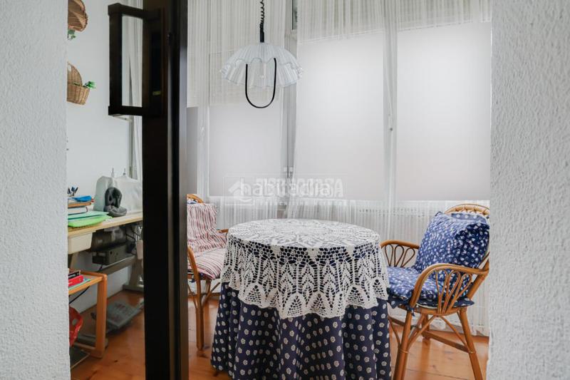 Foto e2483ecc-588e-4eac-be52-50dda540b07b. Piso  en venta en Turó de la Peira Barcelona