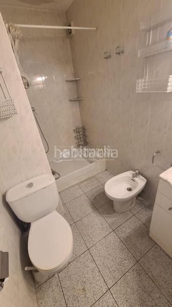 Foto 1de76c03-e643-448b-b8ad-fc9f3500aac8. Local comercial  en venta en Porta Barcelona